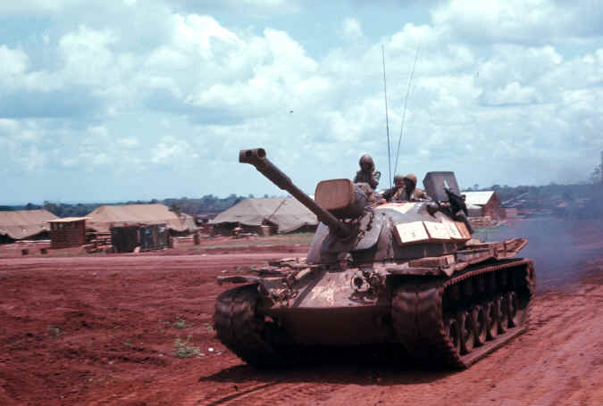 tank.jpg (29044 bytes)